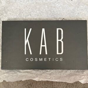 KAB Cosmetics Eyeshadow Palette - Multi-Color